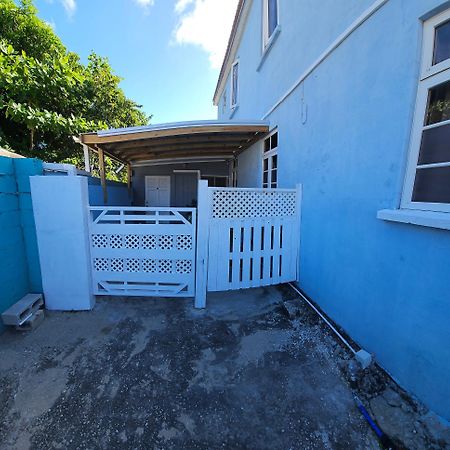 Gloria'S Mini Hideaway Apartment Christ Church Luaran gambar