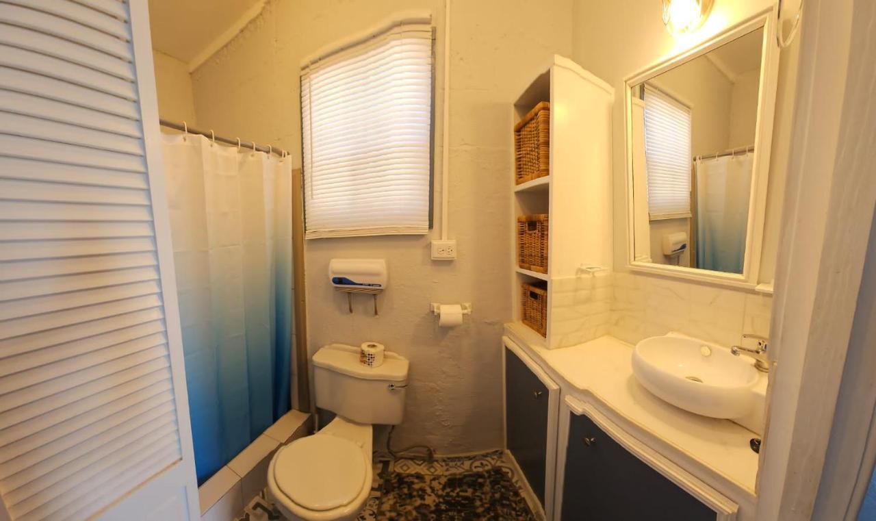 Gloria'S Mini Hideaway Apartment Christ Church Luaran gambar